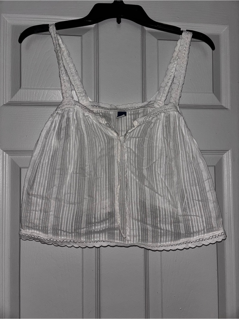 Old Navy White Crochet-Trim Sleeveless Tank Top